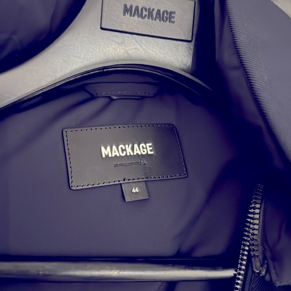 MACKAGE BOBBIE-STR NAVY 44 - Brand New Men’s Vest - Picture 8 of 9